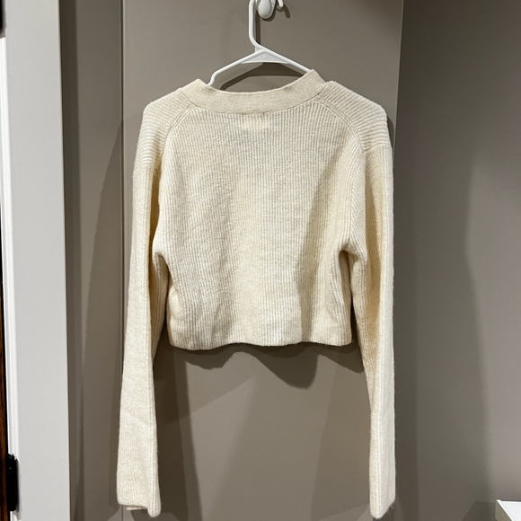Cream Cropped Cardigan - Picture 4 of 4